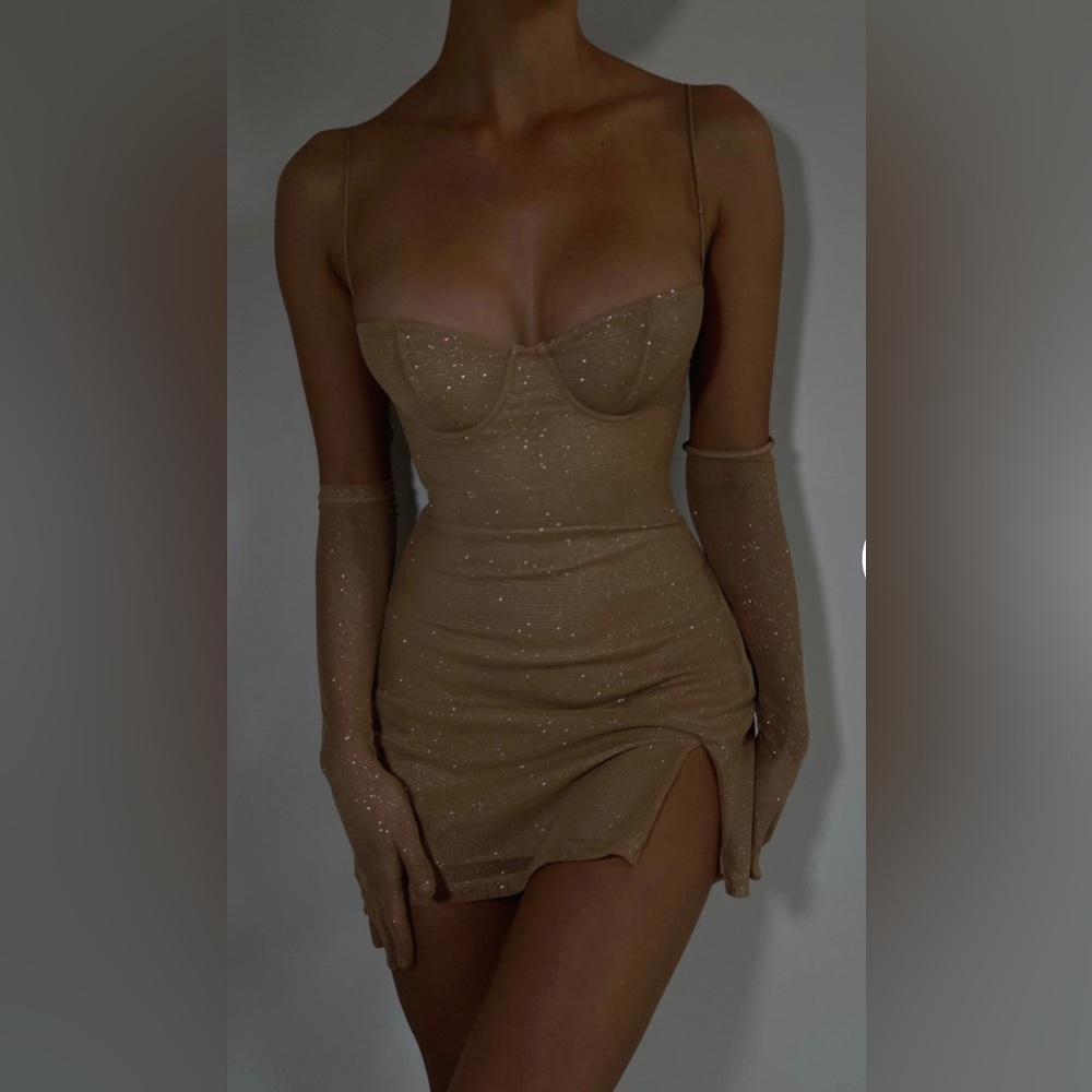 Babyboo pixie mini dress and matching gloves